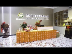 Machine à assembler les capuchons automatiques de tirage non standard