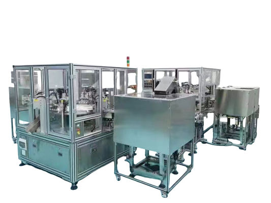 Un bon prix. Facile à déchirer la machine d'assemblage du capuchon d'infusion de film avec servo-moteur en ligne