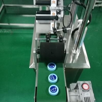 Un bon prix. Machine d'étiquetage automatisée en acier inoxydable de grande capacité intégrée à la connexion de la machine d'assemblage en ligne