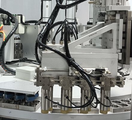 Un bon prix. Rassemblement automatique des déchets de papier de scellement avec les nécessités quotidiennes en ligne