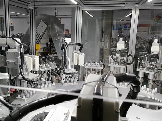 Un bon prix. Machine automatique de fermeture avec haute efficacité type tourne-disque fonctionnement fonctionnement stable en ligne