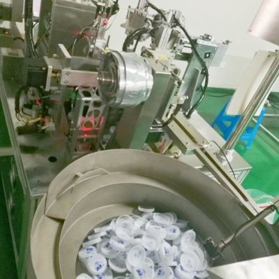 Un bon prix. Machine d'étiquetage automatisée en acier inoxydable de grande capacité intégrée à la connexion de la machine d'assemblage en ligne