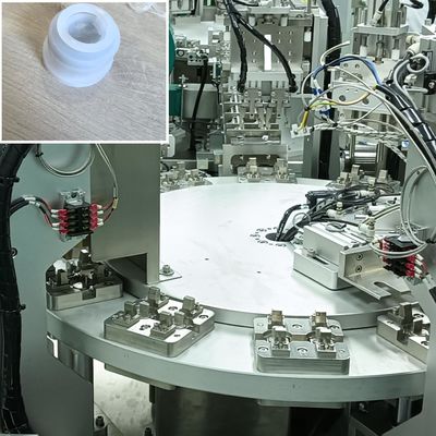 Un bon prix. Type tourne-disque Assemblage de la machine de couverture à anneau unique à traction en ligne