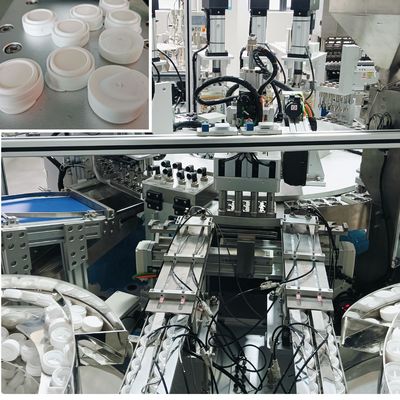 Un bon prix. Machine de montage du bouchon de séchoir tourne-disque en ligne
