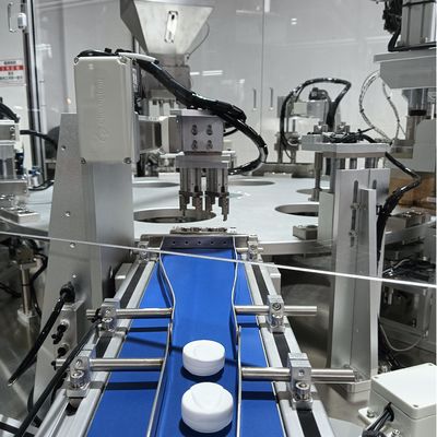 Un bon prix. Machine d'assemblage automatisée de bouchons déshydratants en gel de silice, résistants à l'humidité, personnalisable, contrôlée par automate programmable (PLC) et fonctionnant via écran d'affichage en ligne