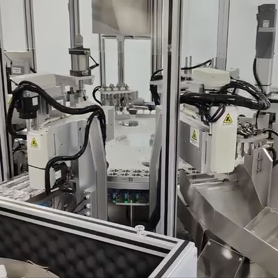 Un bon prix. CRC Cap Machine d'assemblage automatisée type de rotatif Opération d'alimentation d'ascenseur d'alimentation plus efficace en ligne