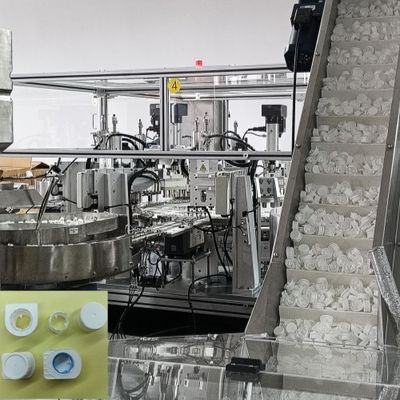 Un bon prix. Fonction de détection automatique de dix cavités pour une machine d'assemblage de capuchons de lait hélicoïdal qualifiée à 100% en ligne