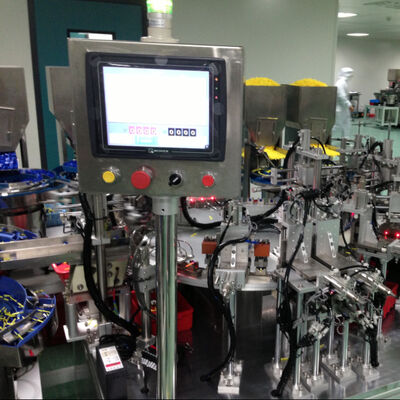Un bon prix. Ligne de production de lancettes de sécurité entièrement automatisée avec contrôle PLC et taux de qualification supérieur à 99% pour la fabrication de lancettes sanguines en ligne