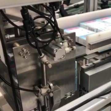 Un bon prix. Machine d'emballage automatique à yeux optiques AC380V en ligne