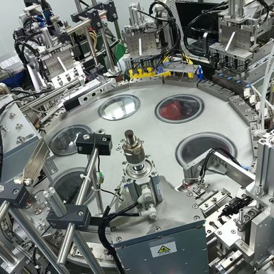 Un bon prix. Machines rotatives d'assemblage de produits médicaux en ligne