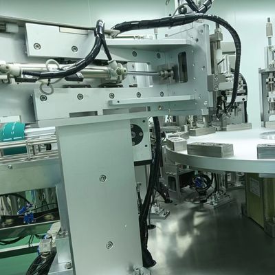 Un bon prix. Machine d'assemblage de produits médicaux à base de tampons nasaux avec fonction de détection en ligne