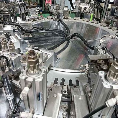 Un bon prix. Machine de montage de la seringue jetable pour le prélèvement sanguin personnalisée automatique en ligne
