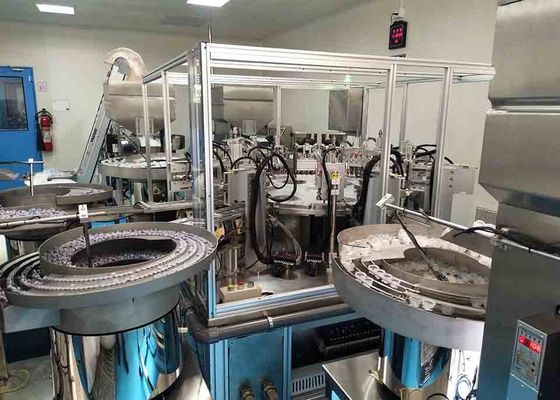 Machine d'assemblage à double bouchon pliable à huit stations