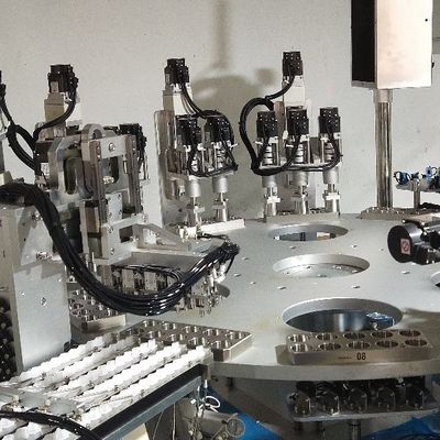 Un bon prix. Machine d'assemblage pour les besoins quotidiens en ligne