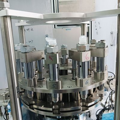 Un bon prix. Machine à plier mécanique de grande capacité, de bonnes performances et de vitesse de fonctionnement rapide en ligne