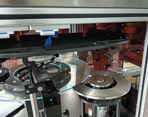 Un bon prix. La machine d'assemblage de l'acier inoxydable et de l'alliage d'aluminium Euro Cap pour les exigences GMP et le pourcentage élevé de qualification du produit en ligne