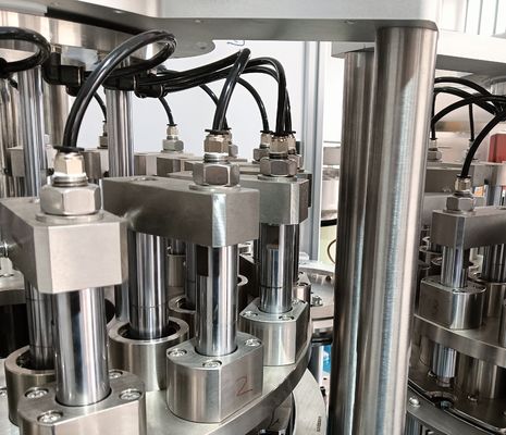 Machine d'assemblage à haute précision à pression stable Euro Cap pour produits pharmaceutiques Conforme à la norme ISO et aux normes GMP