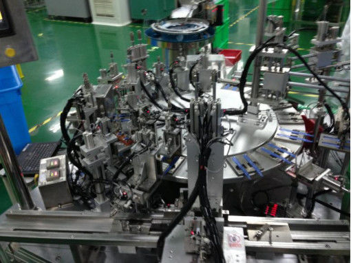 Un bon prix. Machine d'assemblage de couteaux chirurgicaux en ligne