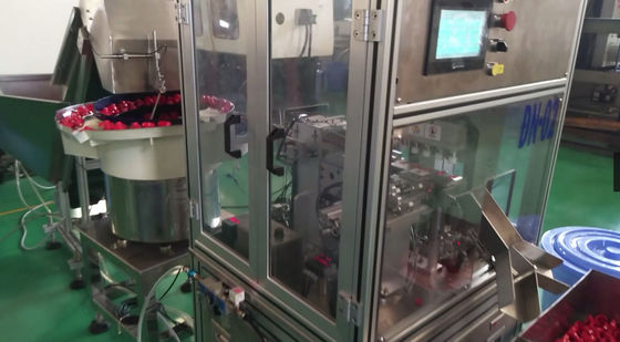 Un bon prix. Machine d'assemblage de nécessités quotidiennes de grande capacité pour les bouchons à flip-top, les bouchons pour la sauce soja et plus, parfaite pour la production à grande échelle en ligne