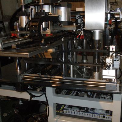 Un bon prix. Aiguille de prélèvement sanguin machine automatique de réglage d'aiguille tout en un, haut rendement et performances stables en ligne