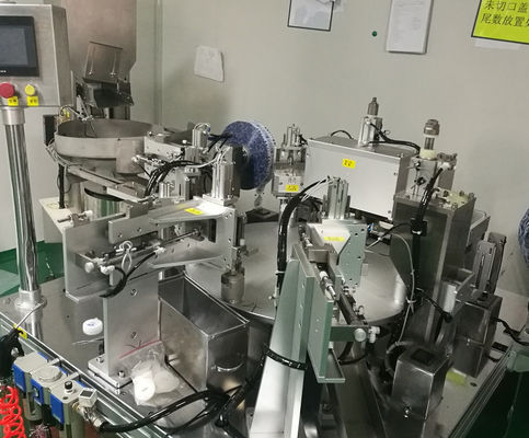 Un bon prix. Machine d'assemblage personnalisable pour les nécessités quotidiennes avec système de commande PLC et fonctionnement par interface homme-machine en ligne