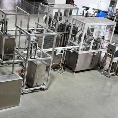 Un bon prix. Machine d'emballage automatique à grande vitesse pour les produits médicaux et ménagers avec des fonctions de commande distinctes en ligne