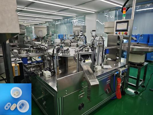 Un bon prix. La machine d'assemblage Euro Cap pour les sacs et les bouteilles de perfusion en plastique IV est très précise en ligne