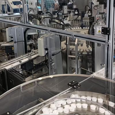 Un bon prix. Machine d'assemblage de capuchon à héliport, personnalisée pour répondre aux exigences du client avec une grande flexibilité. en ligne