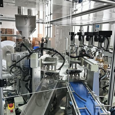 Machine de remplissage automatique à capuche imperméable à l'humidité, non standard, de haute précision de remplissage et de performances stables