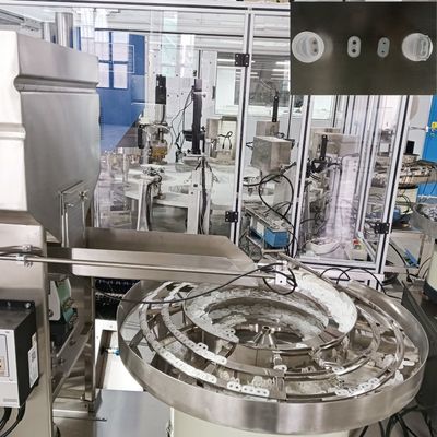 Un bon prix. Machine d'assemblage Euro Cap pour l'assemblage automatique de capsules en papier peel facile pour sacs et bouteilles de perfusion intraveineuse en ligne
