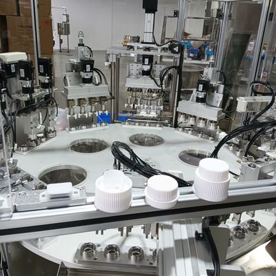 Machine automatique de vissage de bouchons de détergent à lessive personnalisés non standard avec servomoteur