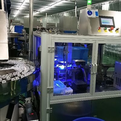 Machine d' inspection d' image précise pour détecter l' apparence du capuchon de perfusion, des rayures et des taches sur la surface des produits