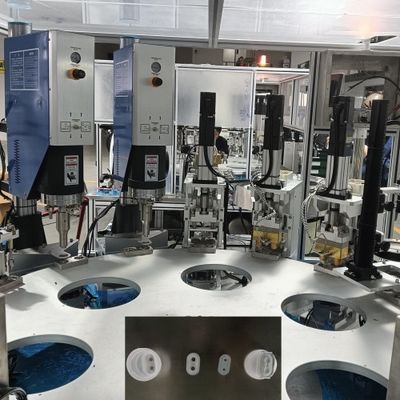 Un bon prix. Machine de laminage de bouchons d'infusion personnalisable avec surface de soudure plate en ligne
