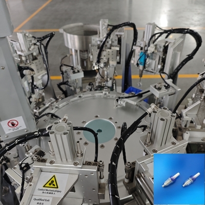 Solutions de production personnalisées Machine d'assemblage de produits médicaux pour l'assemblage précis des connecteurs sans aiguille pour perfusion