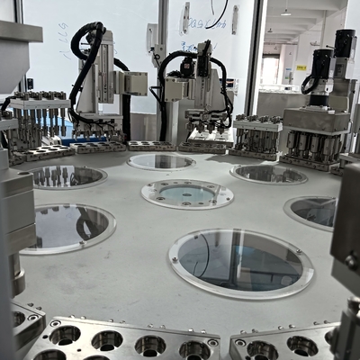 Machine d'assemblage de capuchon d'hélicoptère personnalisée avec servomoteur et écran tactile