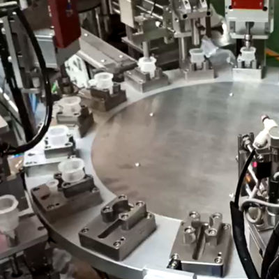 Un bon prix. Machine d'assemblage médical entièrement automatisée 500 kg 220V/380V en ligne