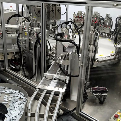 Un bon prix. Machine d'assemblage de capsules Euro à haute vitesse avec un débit de 3600-1400 pièces/heure et un taux de qualification de 99% pour l'industrie pharmaceutique en ligne