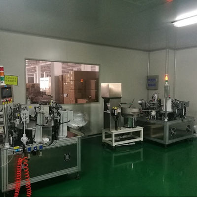 Un bon prix. High-Speed Labeling Machine with PLC Control System and Touch Screen HMI Operation for 2000-10000pcs/hr Production en ligne