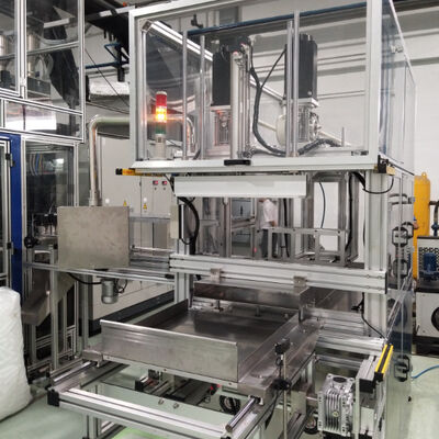 Un bon prix. Machine d'assemblage des nécessités quotidiennes avec une capacité de 1500-8500 pièces/h, contrôle PLC et fonctionnement à écran tactile en ligne