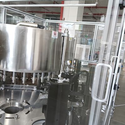 Machine d'assemblage à double couche à mouvement continu avec contrôle PLC, 14000-18000 pièces/h, construction en acier inoxydable + alliage d'aluminium